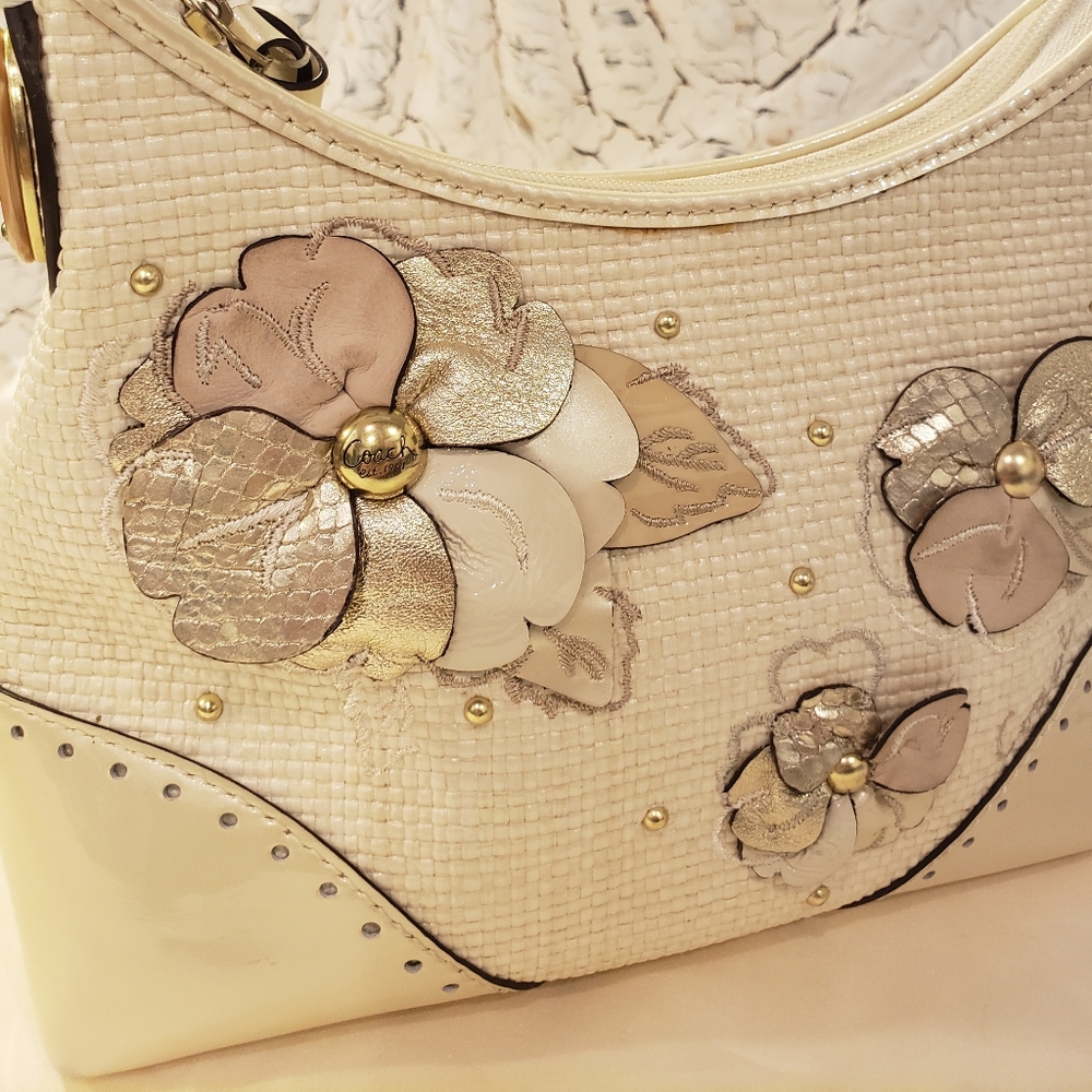 Coach Limited Edition Flowered Straw Bag 104 - Picture 8 of 16